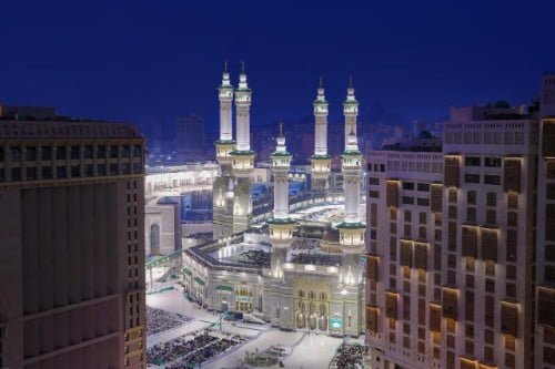 Vue depuis l'hôtel sur la mosquée sacrée et la Kaaba